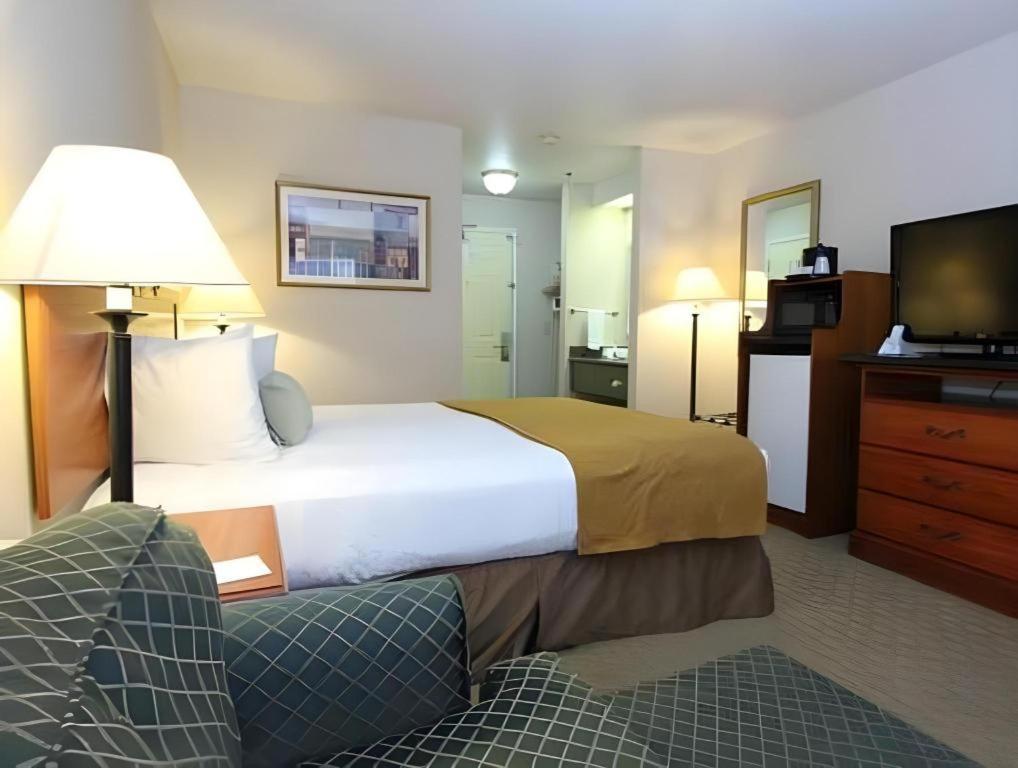 Best Western Plus Twin View Inn And Suites Redding Luaran gambar
