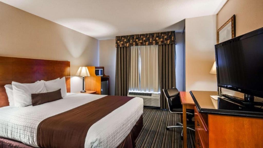 Best Western Plus Twin View Inn And Suites Redding Luaran gambar