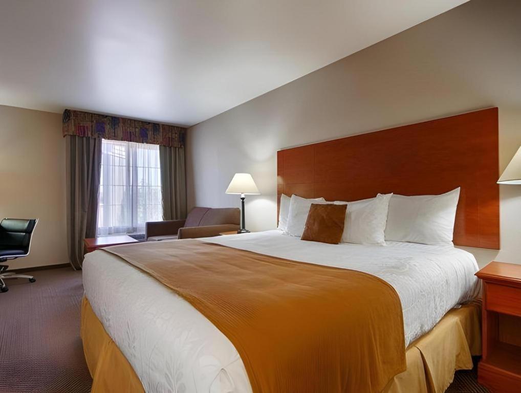 Best Western Plus Twin View Inn And Suites Redding Luaran gambar