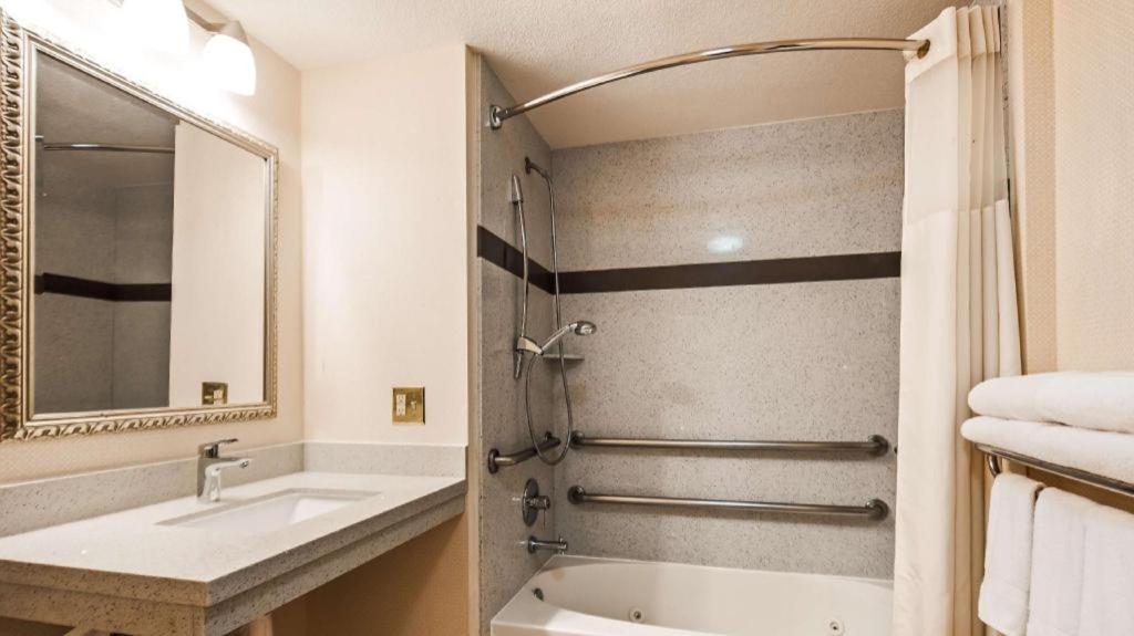 Best Western Plus Twin View Inn And Suites Redding Luaran gambar